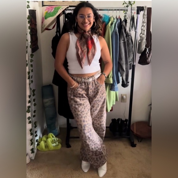 Free People Good Luck Mid Rise Barrel Jeans - Picture 3 of 12